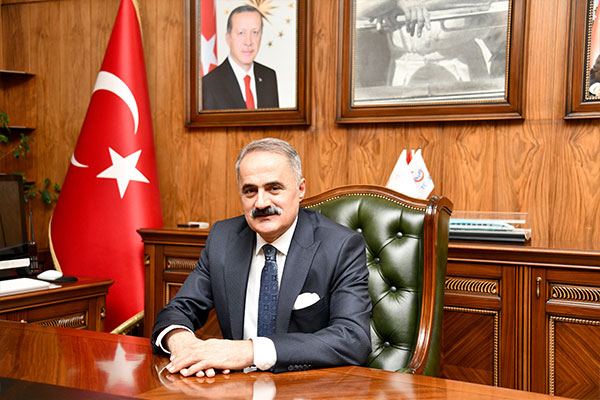 TCDD Genel Müdür Yardımcısı Zeliha Kılınç’ın Kökeni ve Başarıları [2026] - Kapak Görseli